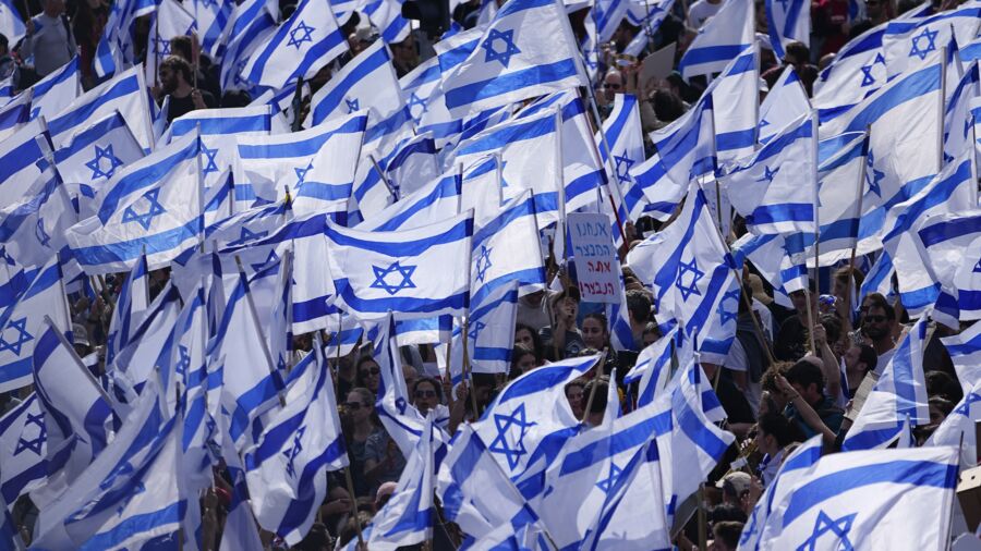 Protesters in Tel Aviv Call for Bringing Hostages Home