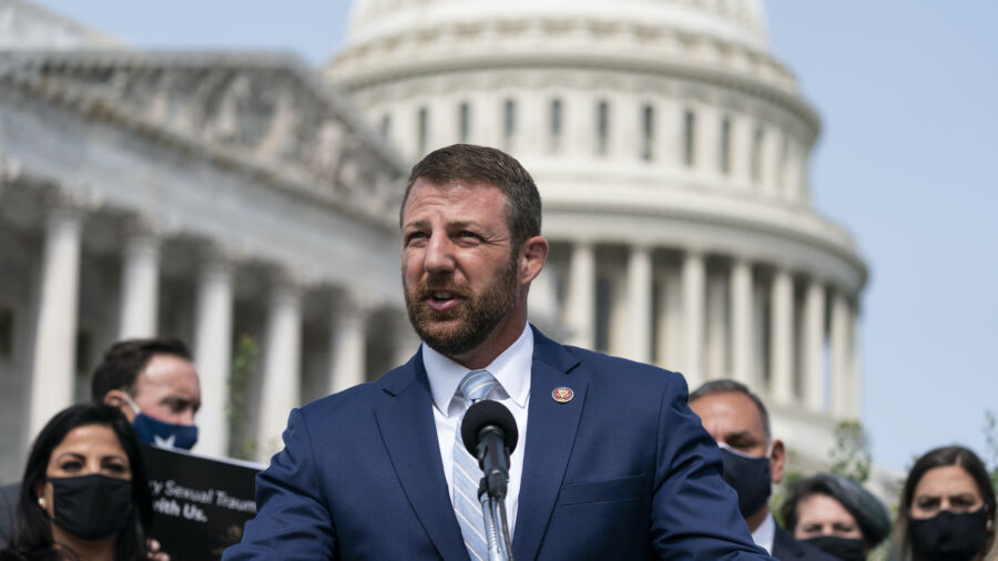 Sen. Mullin, Rep. Hudson Discuss the Military Medical Accountability Act