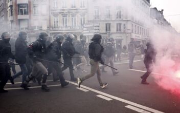 France Sees Fresh Protests, Clashes With Police