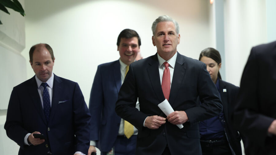 McCarthy Sees 'Dire Ramifications' for US If Biden Won't Negotiate on Debt Ceiling