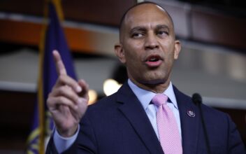 House Democrat Leader Jeffries Holds Weekly Press Conference