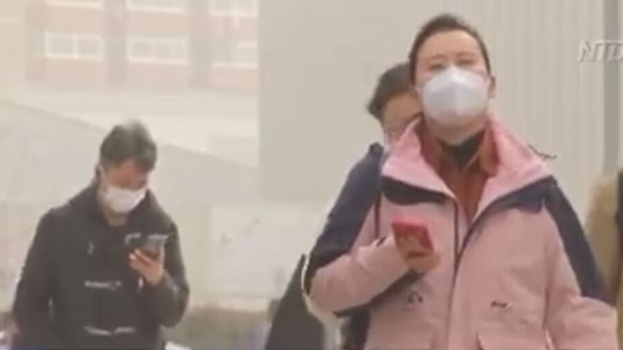 Sandstorms Shroud Beijing, Northern China