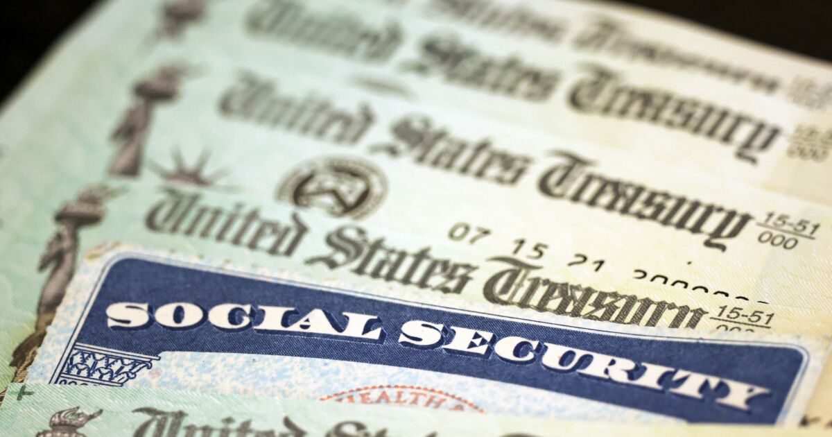 Final Round Social Security Pension Checks Out This Week | NTD