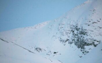 Norwegian Arctic Area to Be Evacuated Due to Deadly Avalanches