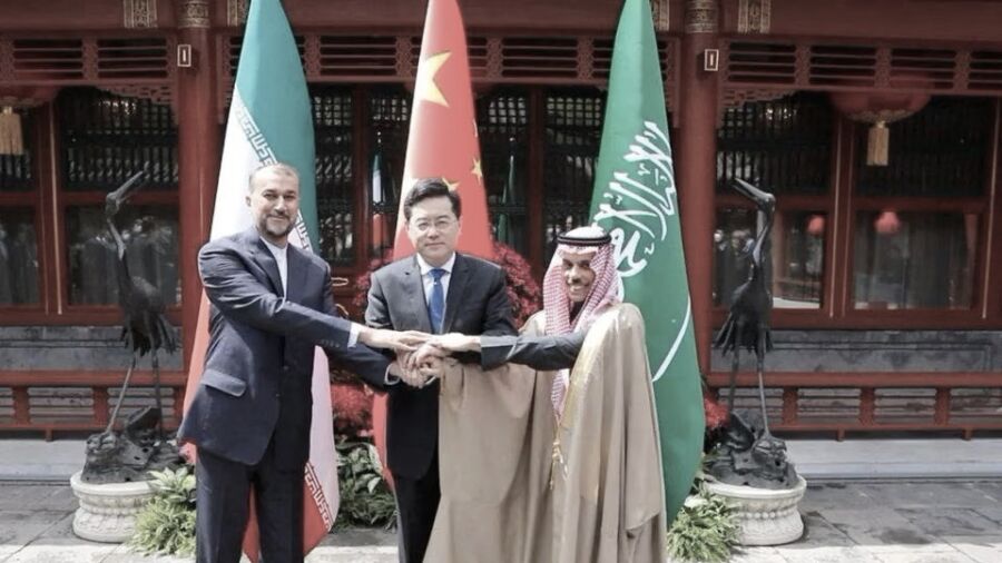 Top Iranian, Saudi Diplomats Meet in China