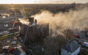 Detroit Apartment Building Fire Injures 11, Displaces 20
