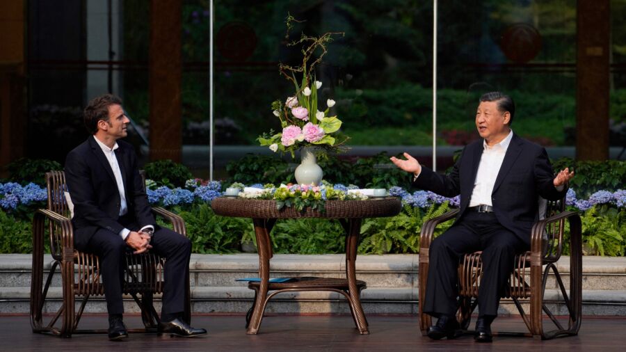 Macron Says Europe Should Reduce Dependence on US Dollar After Meeting With China’s Xi