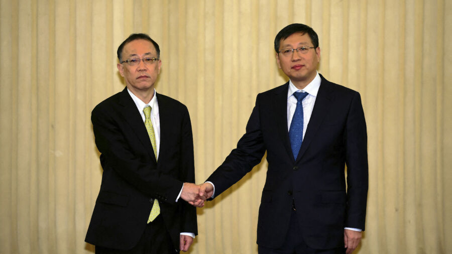 Japan, China Hold Maritime Talks Over East China Sea