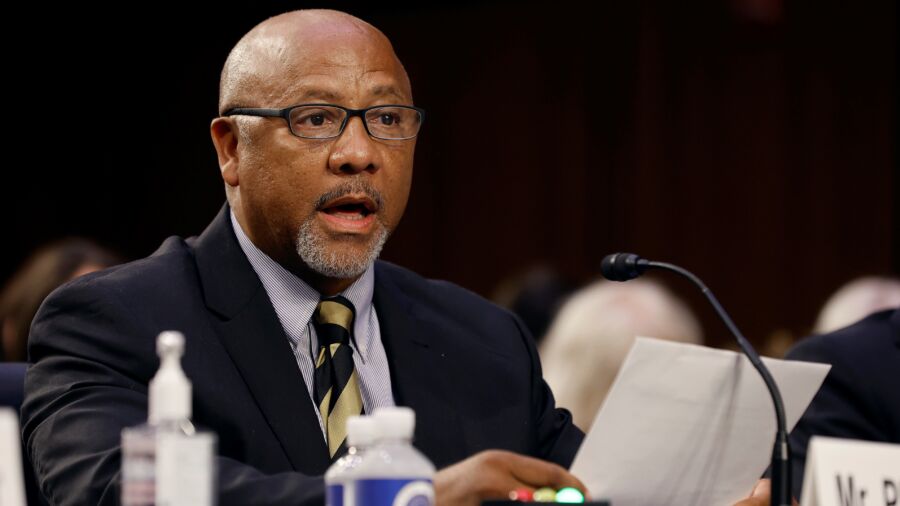 'You Need a Gun to Protect Yourself': Phillip Smith Reflects on 2nd Amendment