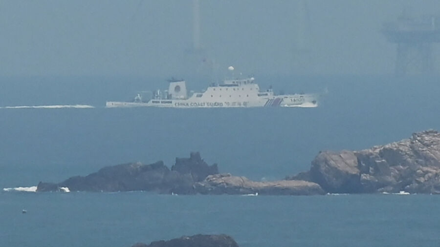 Beijing Flexes Military Might Near Taiwan, Aiming to Make Taiwanese Voters ‘Fear War’