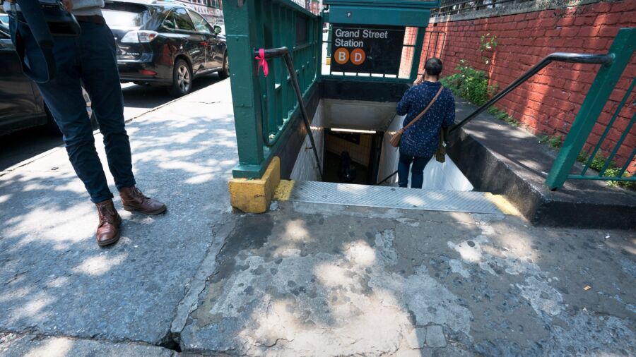 New York City Hires First 'Rat Czar’