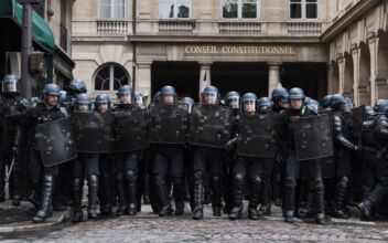 Protests Continue Against France Pension Plan