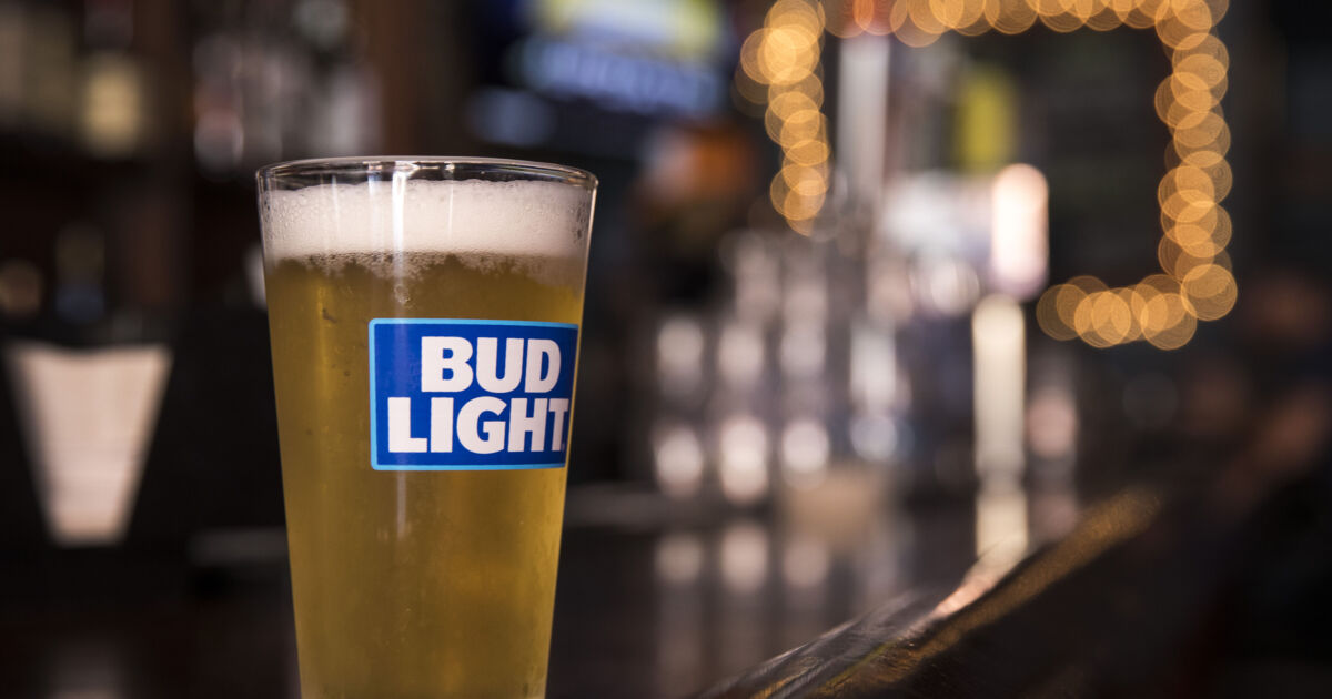 indiana-bar-that-banned-customers-following-bud-light-controversy-now