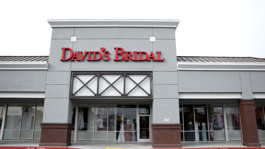 US Retailer David’s Bridal Files for Bankruptcy Just Days After Cutting Thousands of Jobs