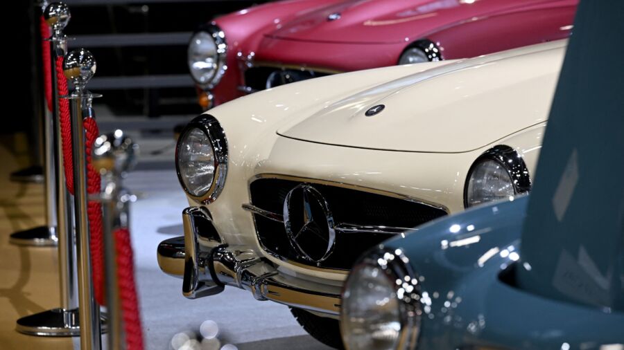 Classic Cars Roaring Into Investment Funds