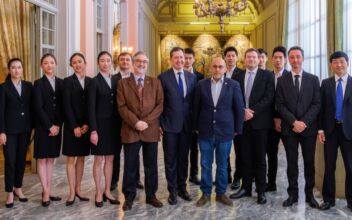 Local Officials Welcome Shen Yun’s Return to Turin, Italy