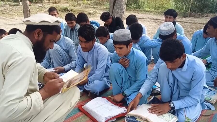 Afghan School System Struggles Under Taliban