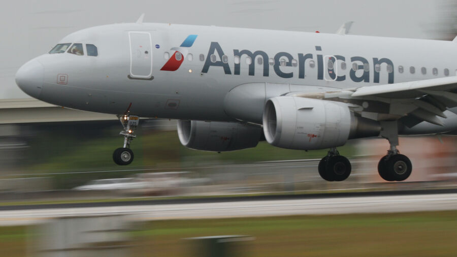 Woman Ordered to Pay Nearly $39,000 to American Airlines for Interfering With Flight Crew