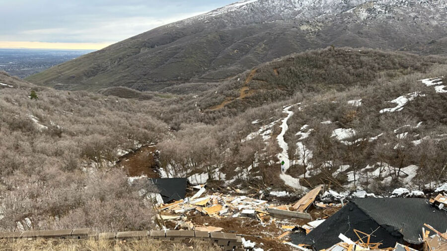 2 Utah Homes Slide Off Cliff, Prompting Evacuation