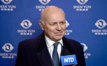 Shen Yun a Reminder of a Phenomenal Culture, Says British MP