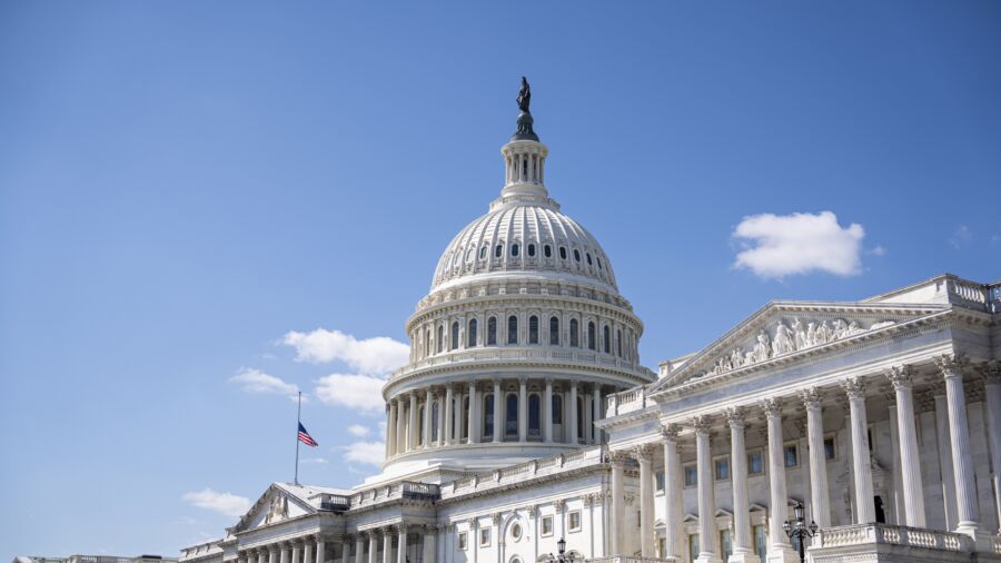 Lawmakers Remain Dug-In on Debt Ceiling