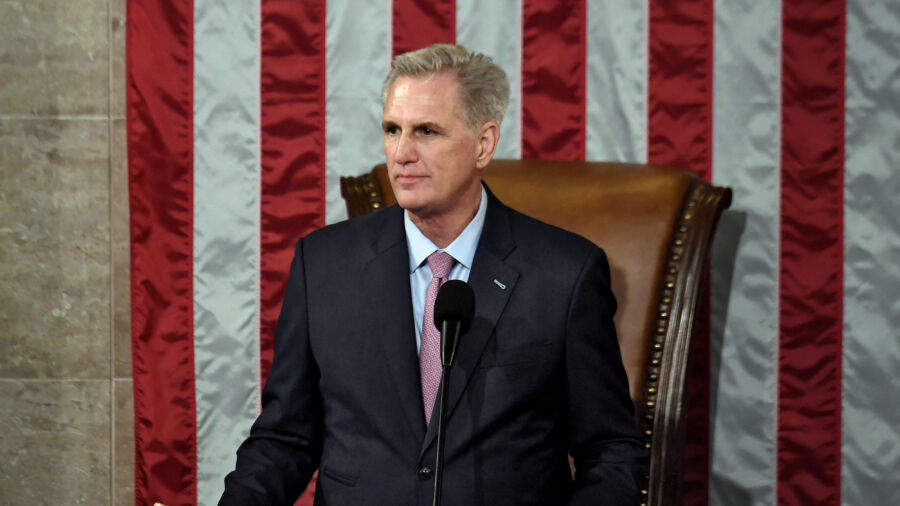 House Passes GOP Debt Limit Bill, Boosting McCarthy’s Position in Standoff With Biden