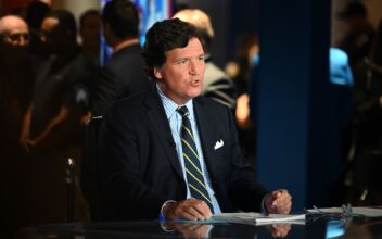Fox News Ratings Crash During Tucker Carlson’s Time Slot