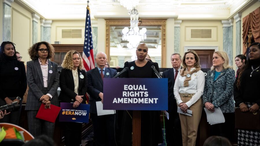 House Democrats Expelled After Protesting Equal Rights Amendment in Senate