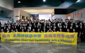 Shen Yun Arrives in Mexico for 12 Performances