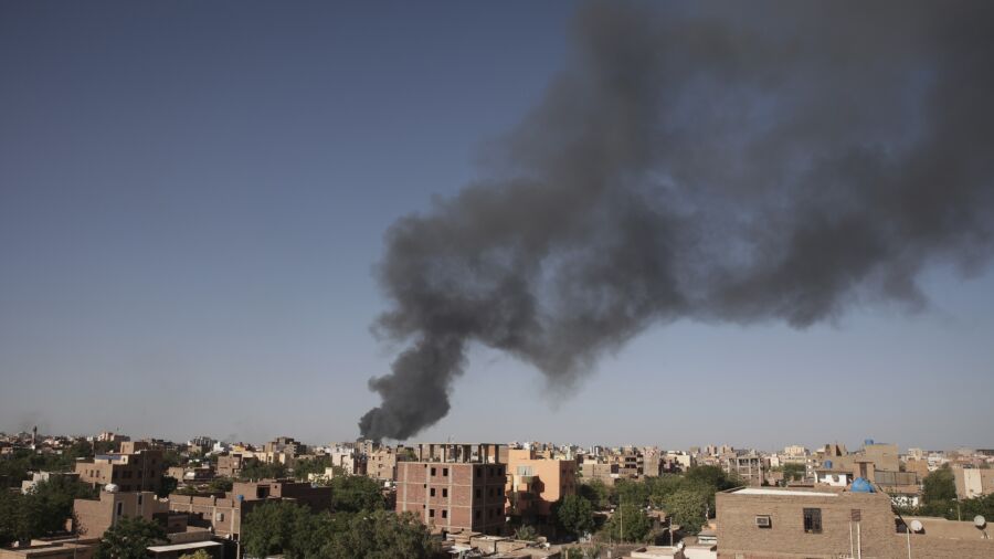 US Conducts First Evacuation of Its Citizens From Sudan War