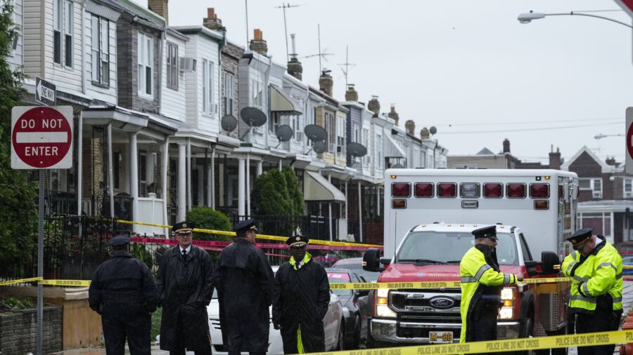 3 Killed, 1 Wounded in Philadelphia Shooting; 2 in Custody