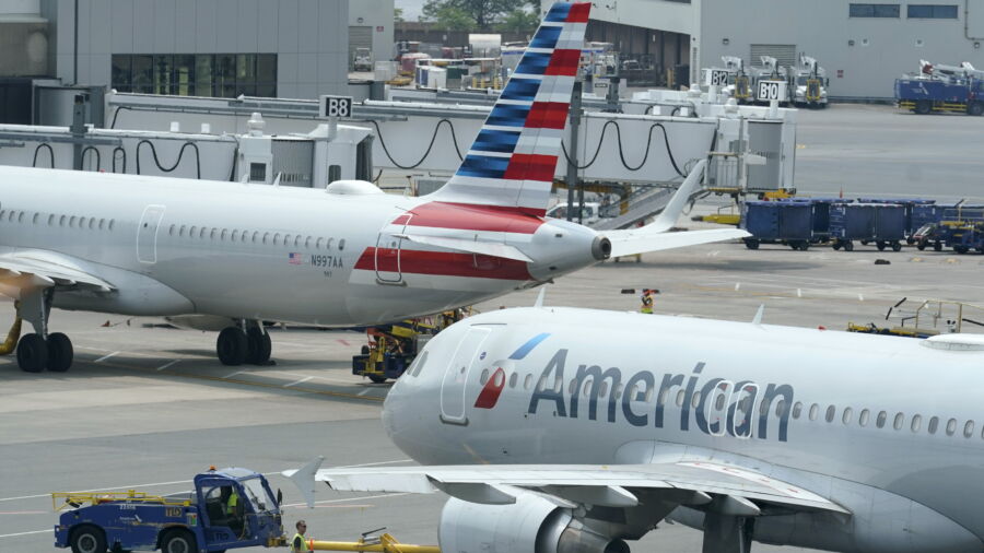 American Airlines Cancels Teen’s Ticket for ‘Skiplagging’
