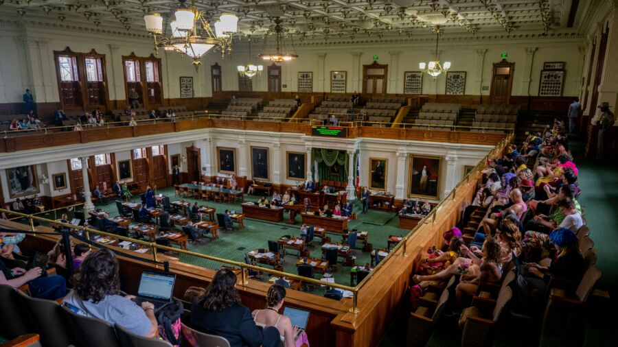 New Texas Bill Adresses Farmland Purchase