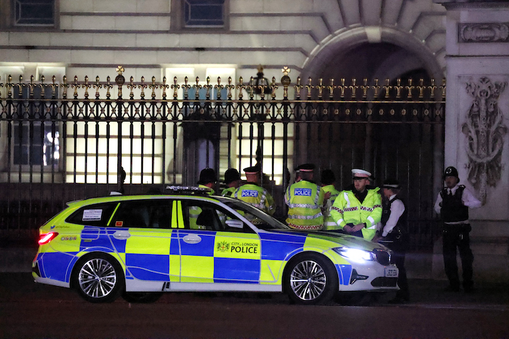 London Police Bust Vast Phone Theft Ring Smuggling 40,000 Devices to China