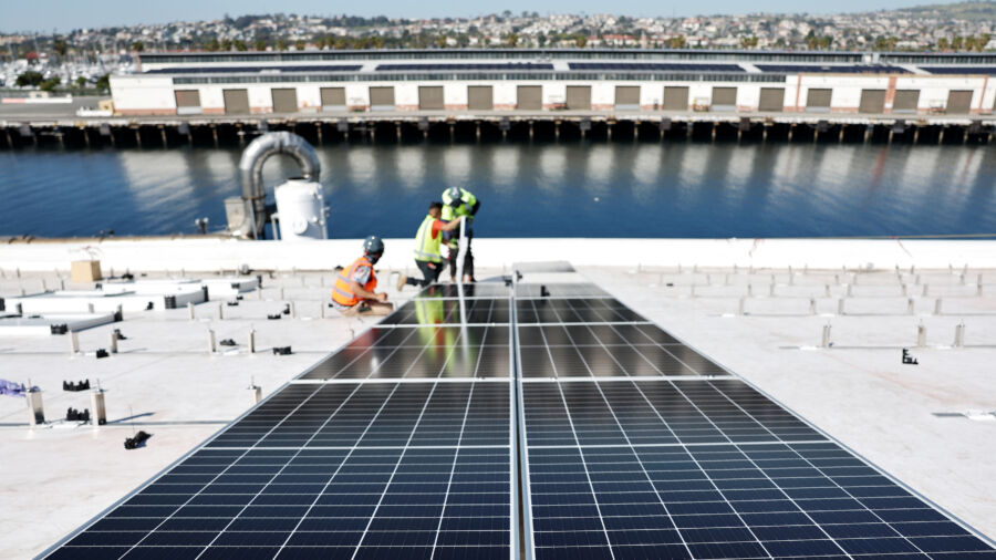 3,500 Percent Solar Panel Tariffs Would Shift Production to Cleaner US Sources: Researcher
