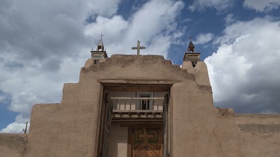 New Mexicans Work to Save Adobe Churches