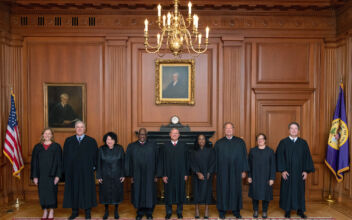 Supreme Court Inches Closer to Decision in Major Redistricting Case