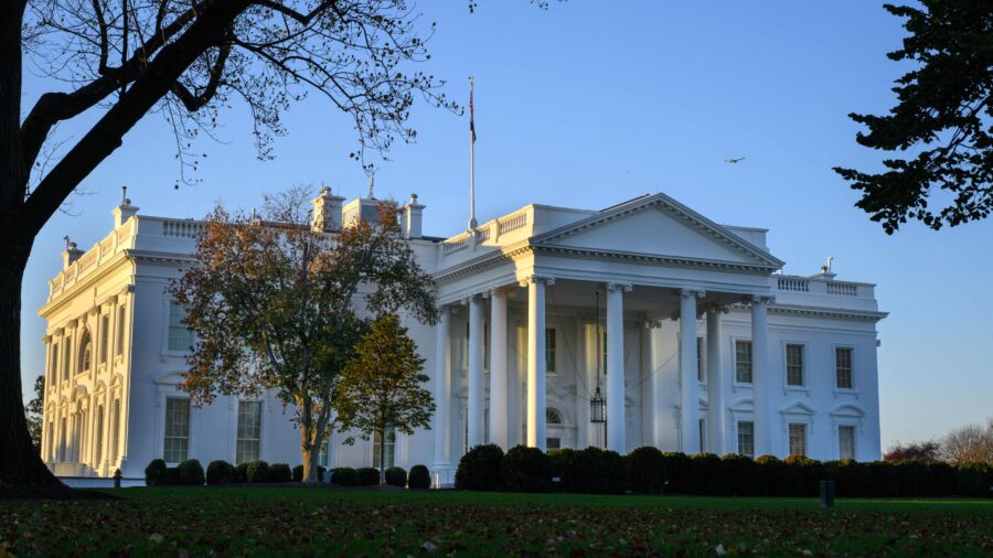 White House, GOP at Stalemate on Spending Levels