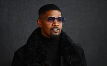 Jamie Foxx’s Friends and Family Aren’t Sharing His Medical Diagnosis—Here’s Why