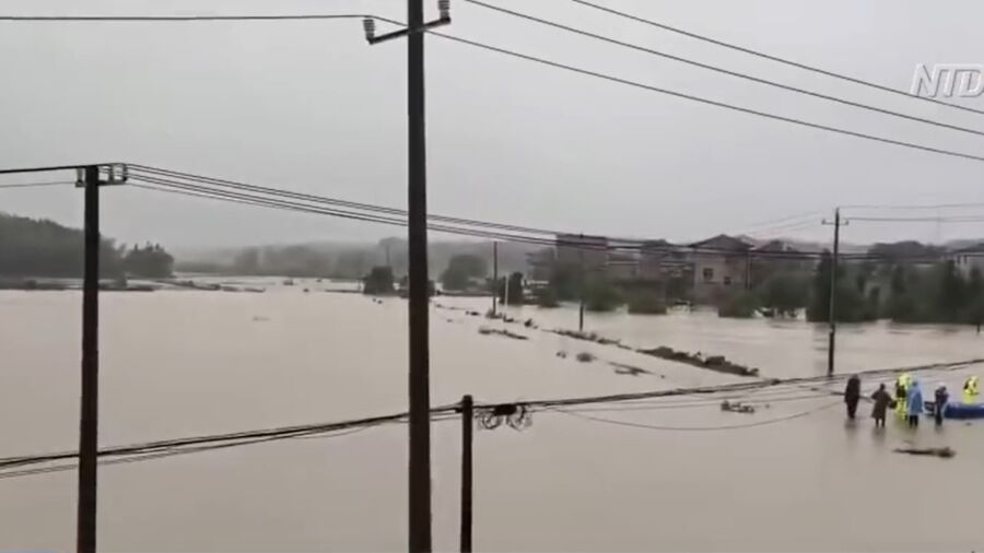 Heavy Flooding Hits Eastern China