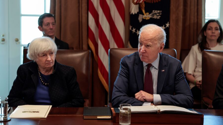 Government Employees Sue Biden, Yellen to Force Override of Debt Ceiling