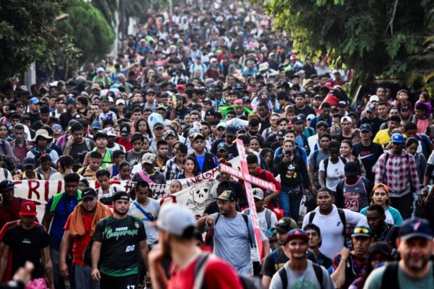 Mexico-us-migration-caravan