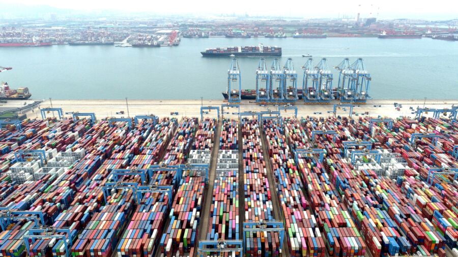 China’s Shrinking Imports, Slower Exports Growth Darken Economic Outlook