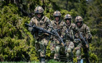 Swiss Military Conducts Training Exercises