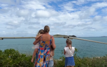 Young Students Go to School on Keppel Island