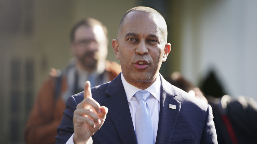 House Democrat Leader Jeffries Holds Weekly Press Conference (May 11)