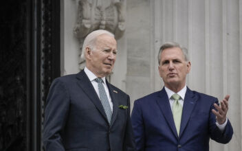 Biden, McCarthy Meeting Offers Hope of Deal on Debt Ceiling