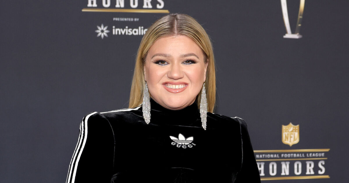 Kelly Clarkson Responds To Report Accusing Her Daytime Talk Show Of Being A Toxic Workplace 5251