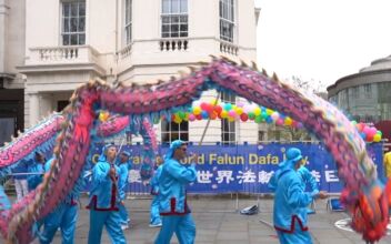 London: Celebrating World Falun Dafa Day