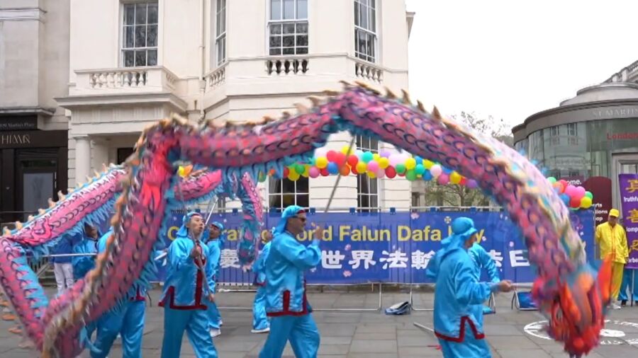 London: Celebrating World Falun Dafa Day